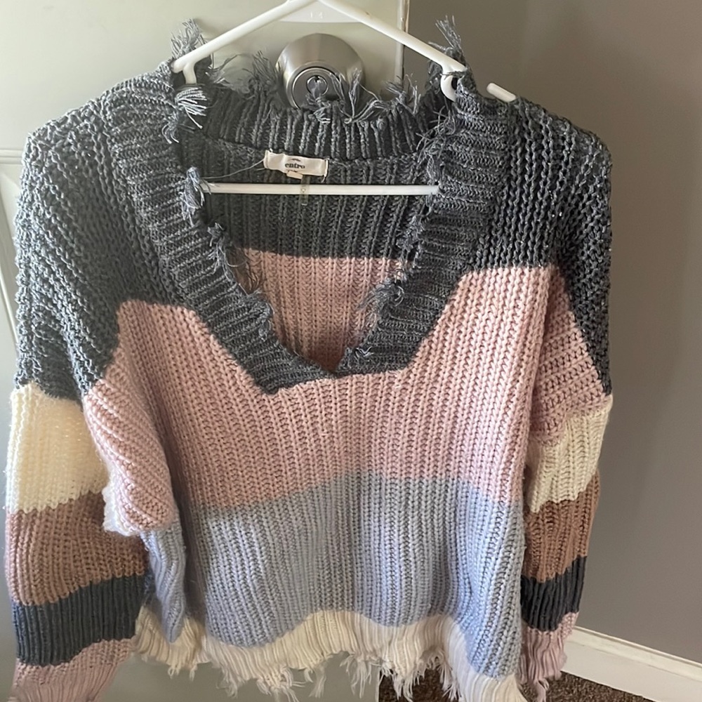 Cute frayed sweater